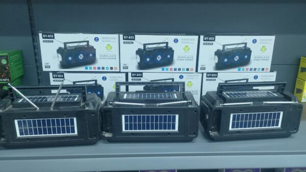 ⭕Radio , Parlante , Linterna, Power Bank Solar y Recargable con USB (grande) - Imagen 2